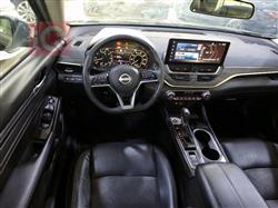 نيسان ألتيما